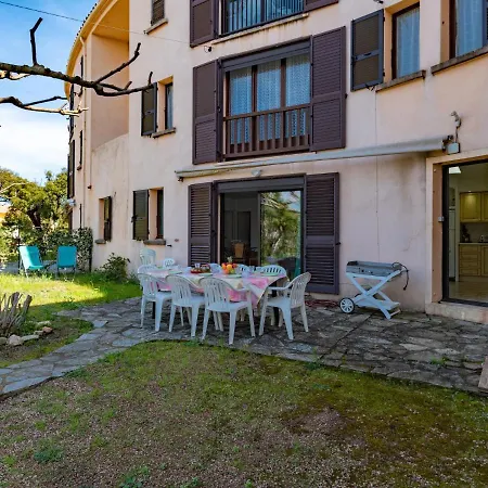 Apartman Soli Di Sud By Interhome